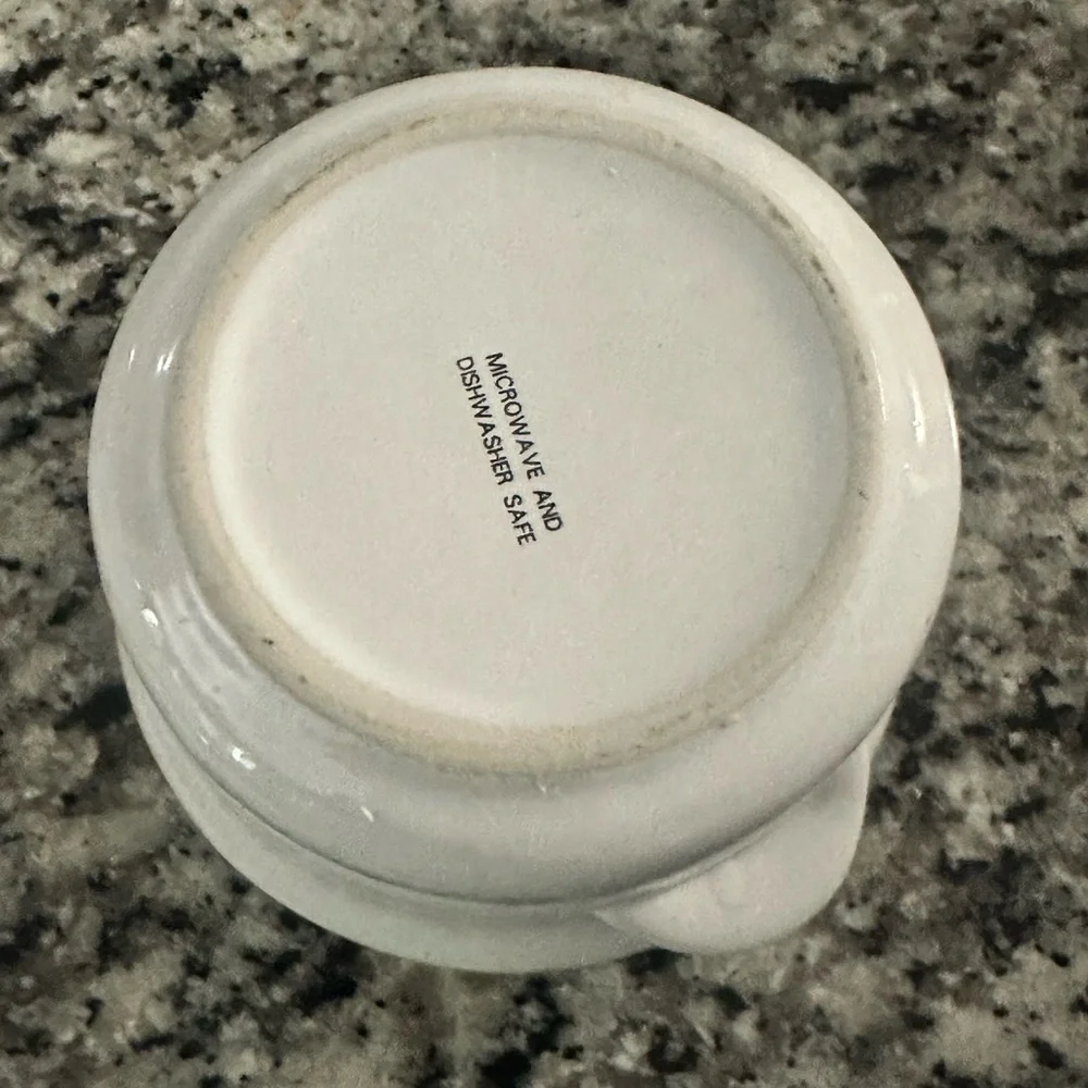 Blue Heart Ceramic Bowl With Lid